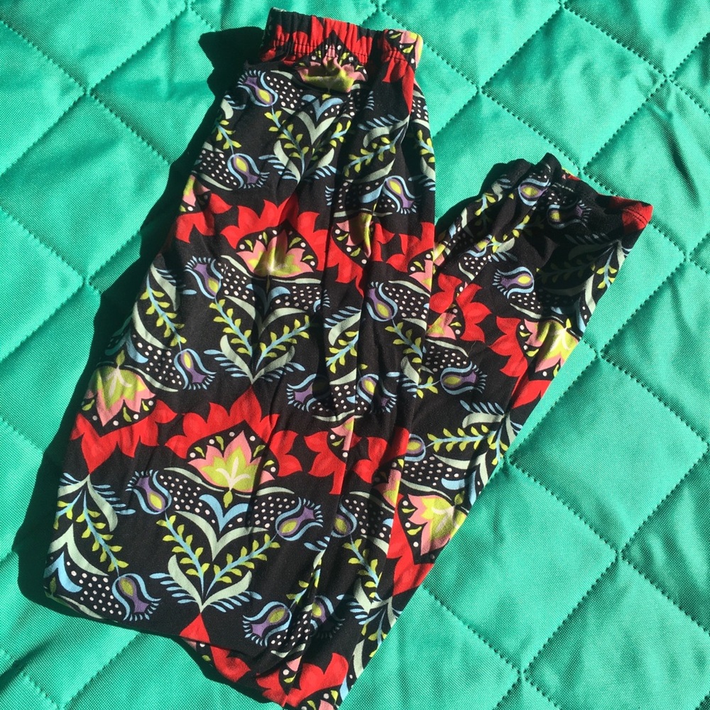 Agnes and Dora leggings